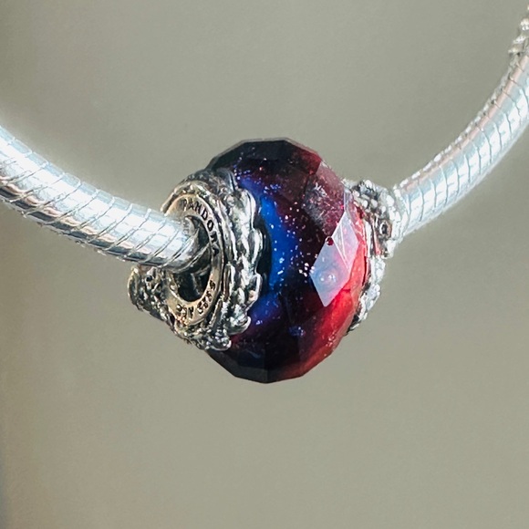 Brand New Authentic Pandora ICE Murano Glass Bead Charm / Pandora Bracelet - Picture 3 of 6